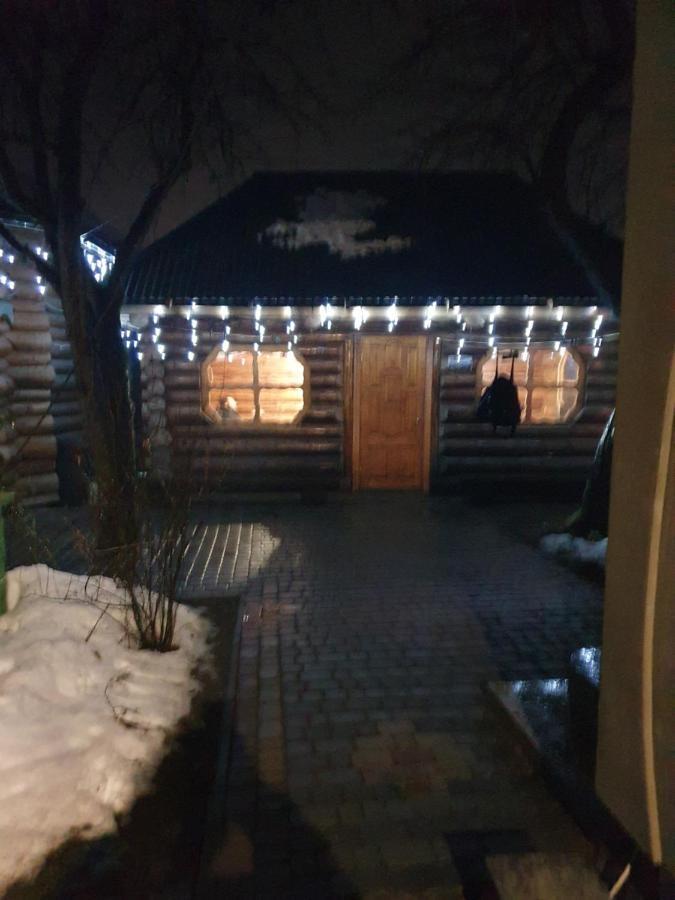 Villa Прутець à Mykulychyn Extérieur photo