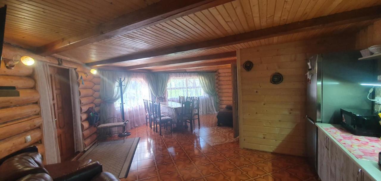 Villa Прутець à Mykulychyn Extérieur photo